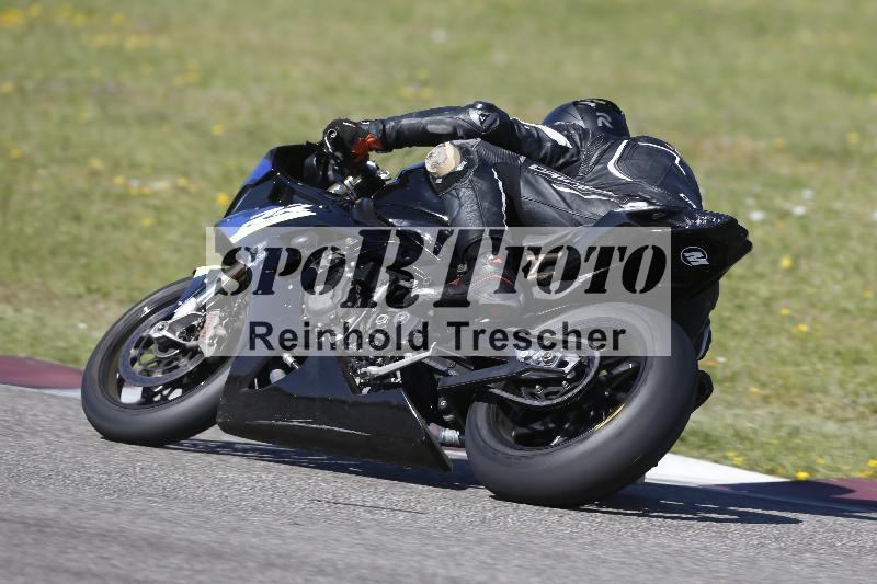 /15 22.05.2026  Plüss Moto Sport  Discover the Bike ADR /Gruppe rot - Race 3/60